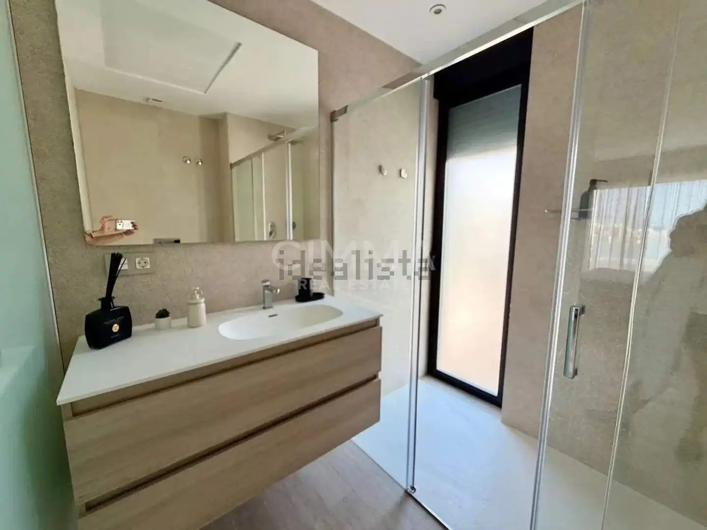 Baño de Casa o chalet de alquiler en Finestrat con Calefacción, Terraza y Piscina