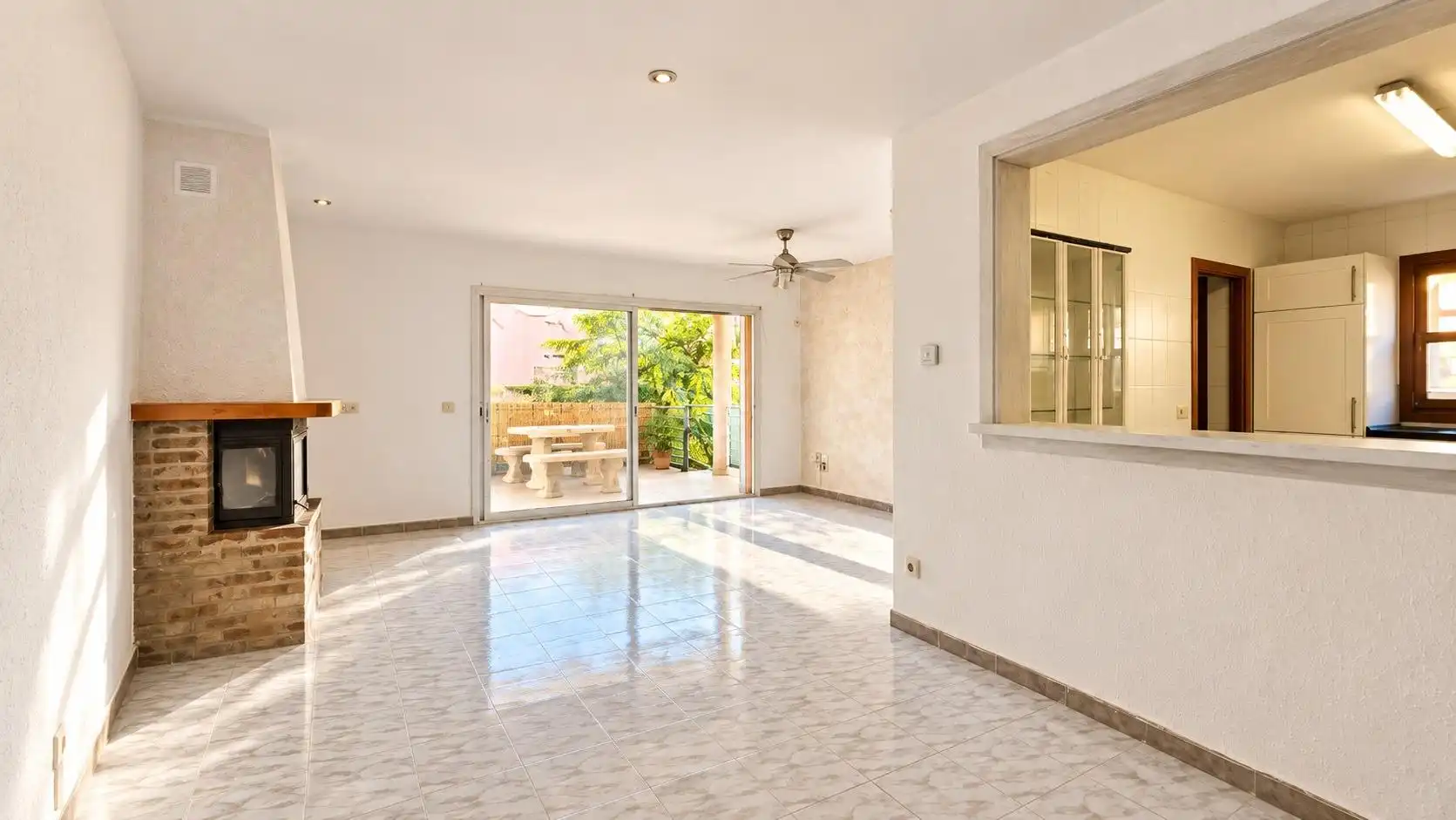 Casa bifamiliare con piscina in vendita a Nord, imagen 4