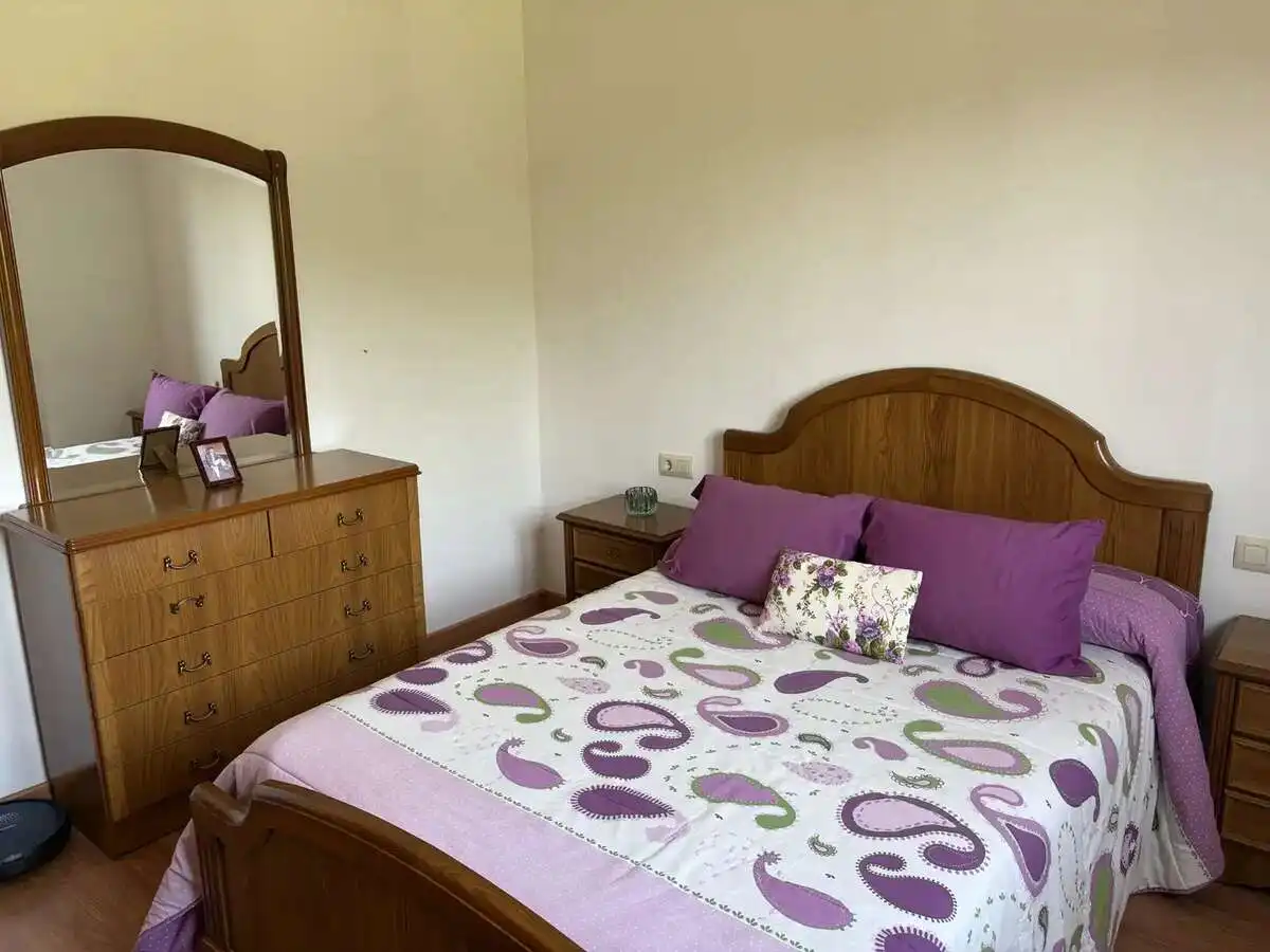 Casa adosada en venta en Oroso
