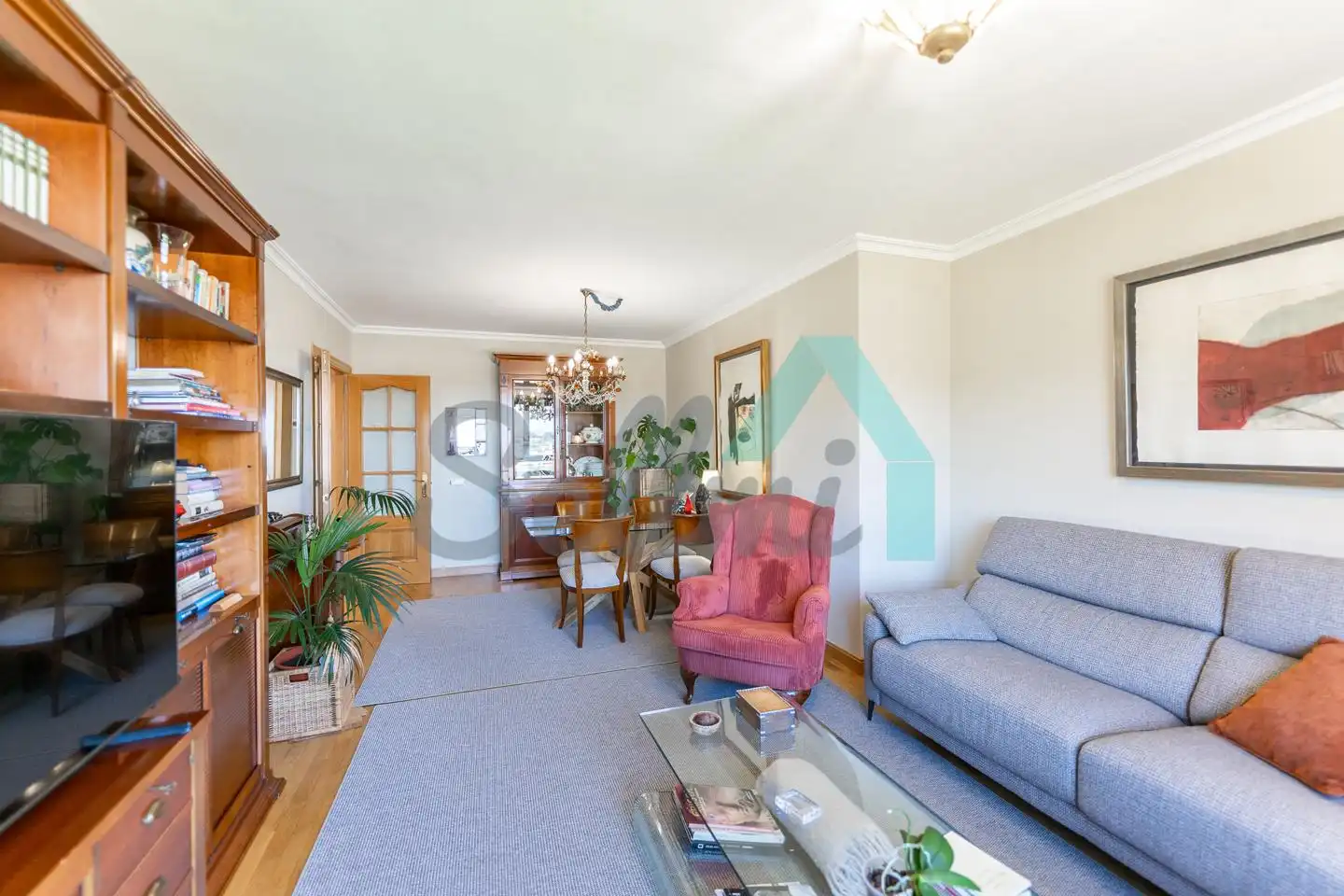 Sala de estar de Piso en venta en Oviedo  con Calefacción, Parquet y Trastero