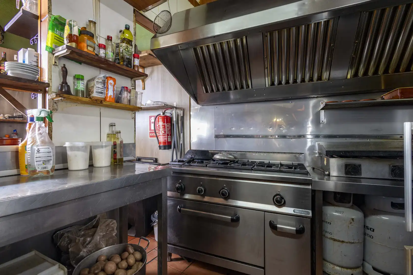Cuina de Casa o xalet en venda en Santa Cruz de Tenerife amb Aire condicionat, Terrassa i Balcó