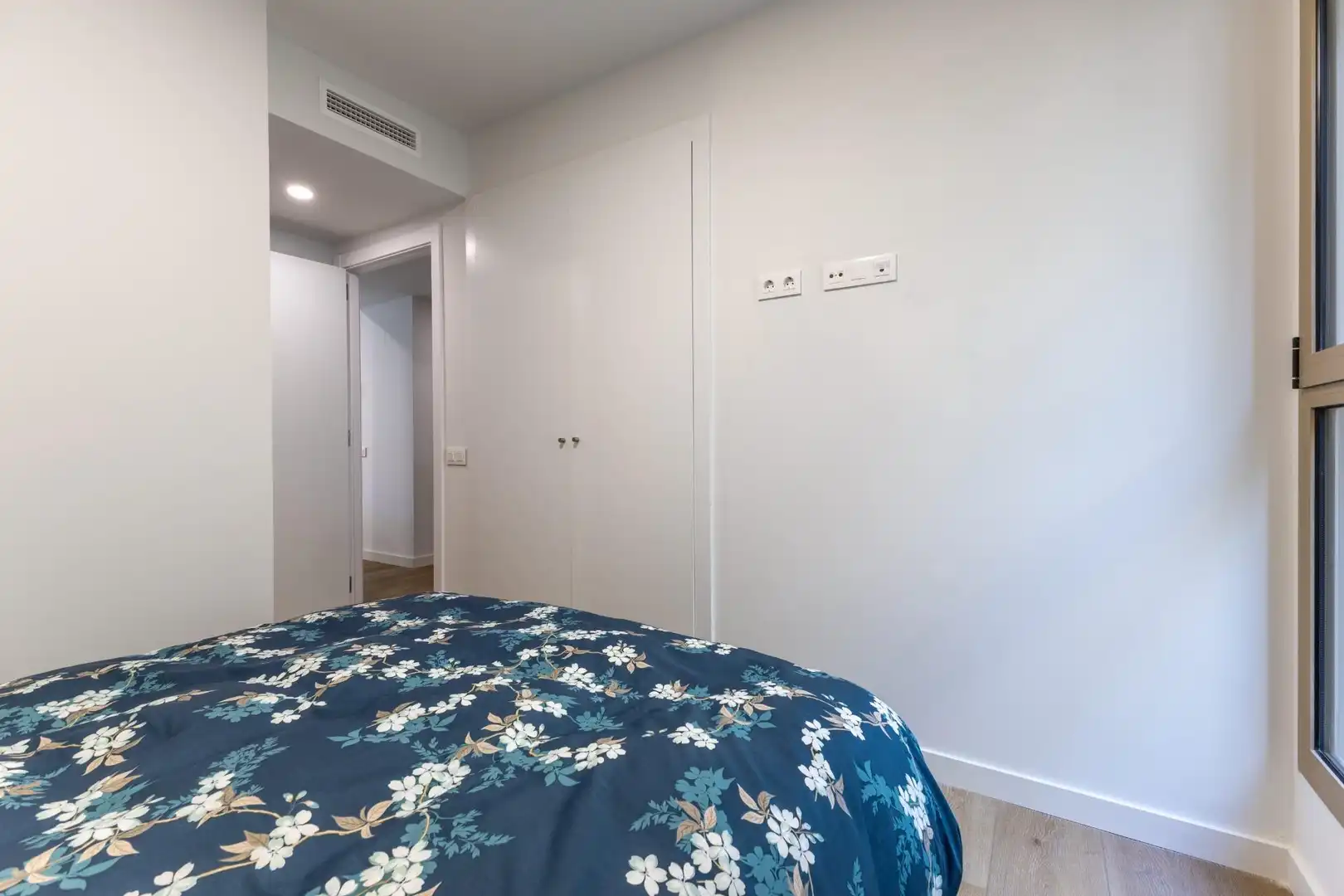 Habitación de Apartamento en venta en El Puig de Santa Maria con Aire acondicionado, Calefacción y Amueblado