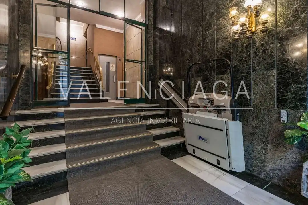 Piso en venta en Donostia - San Sebastián  con Calefacción