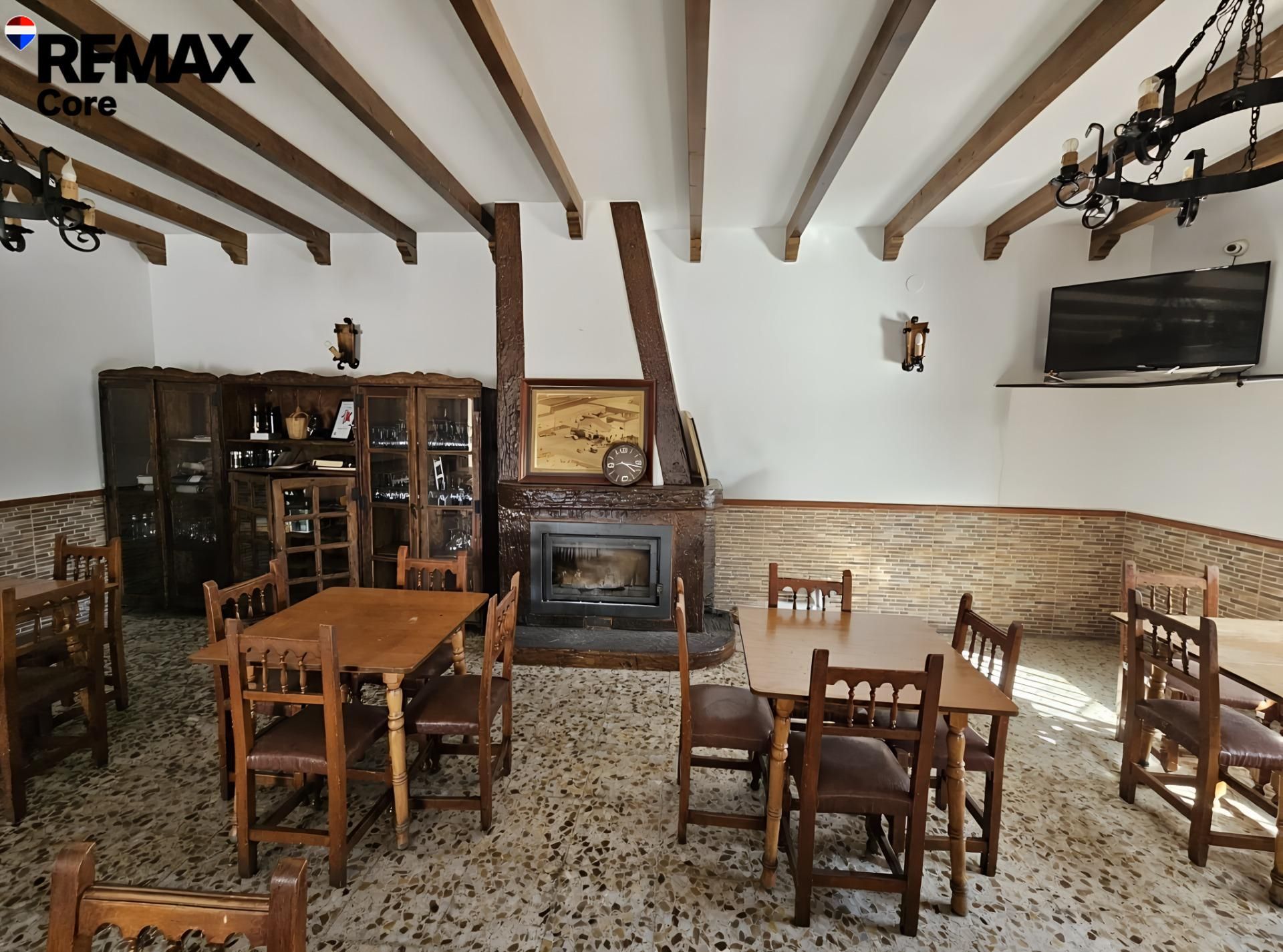 Local en venda en Almoharín