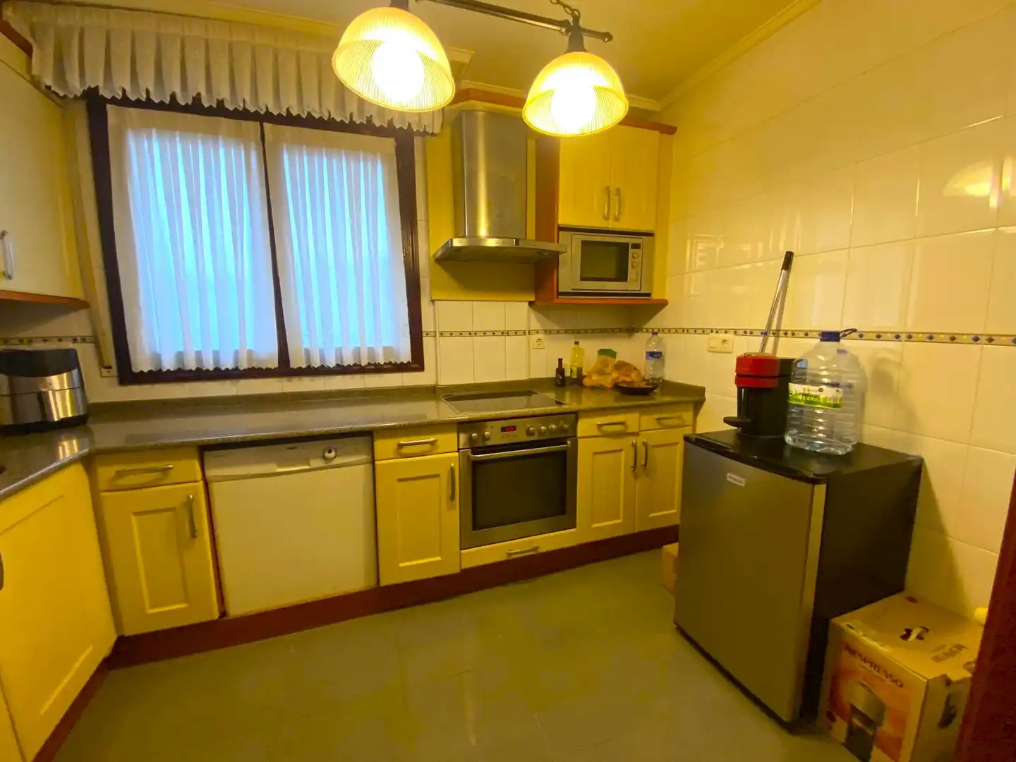 Cocina de Casa o chalet en venta en Castro-Urdiales con Calefacción y Piscina comunitaria