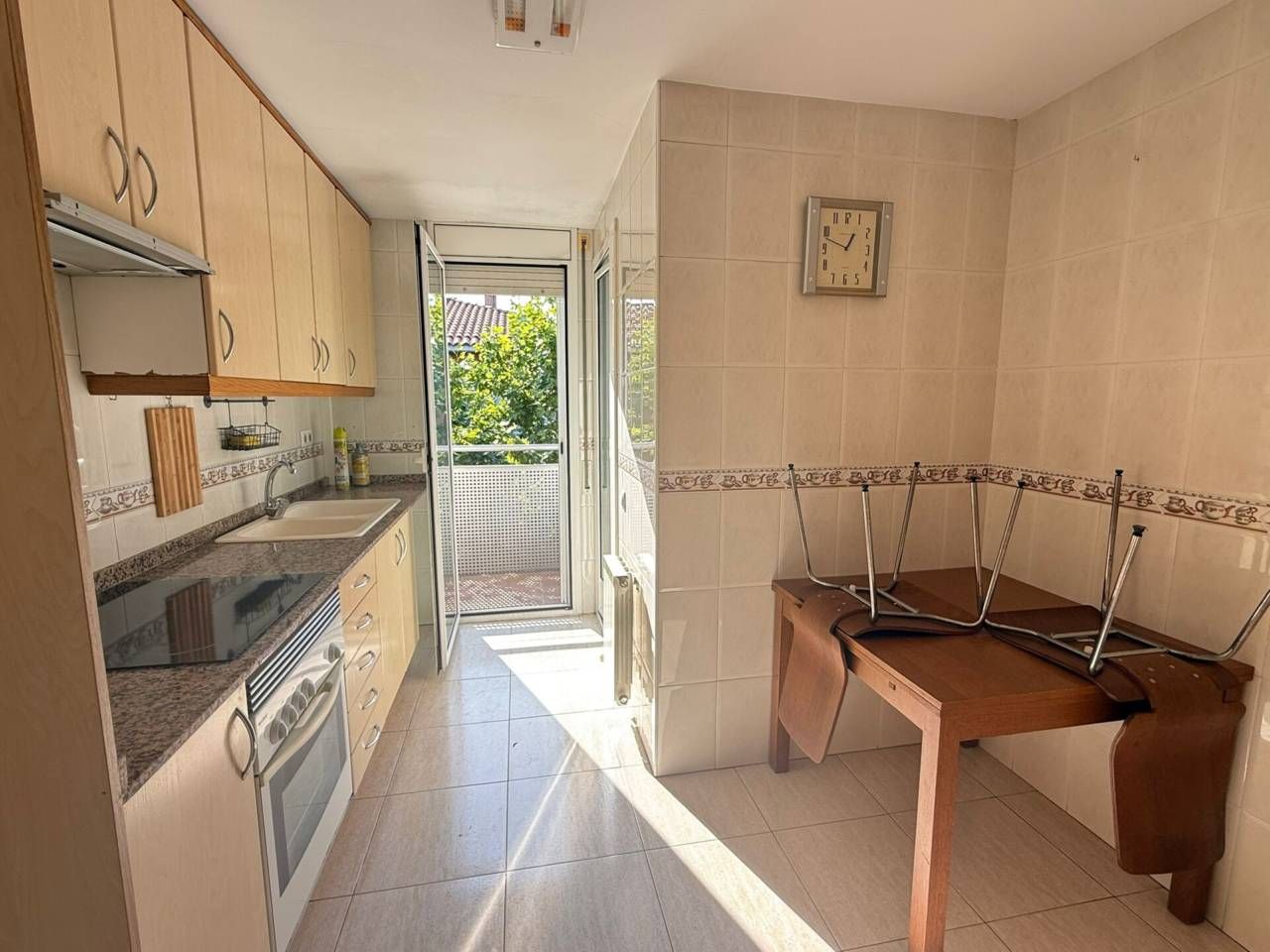 Kitchen of Flat for sale in Mollet del Vallès  with Air Conditioner, Heating and Balcony