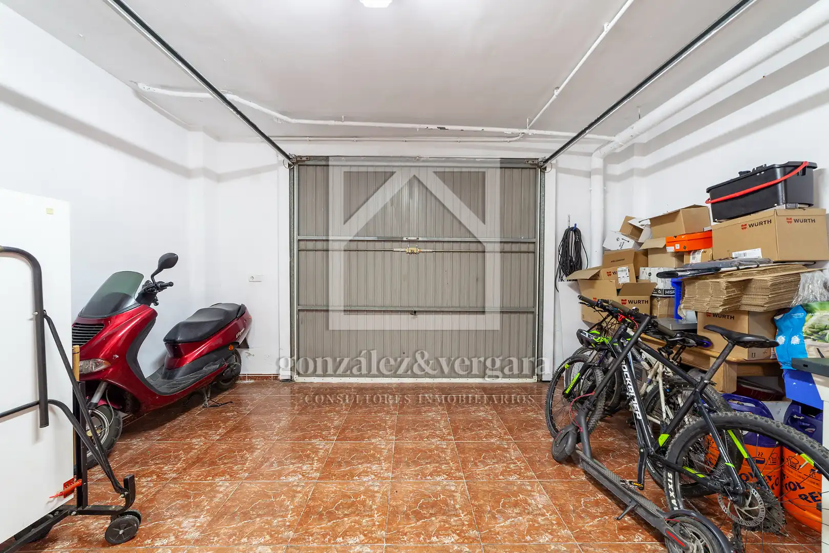 Casa adosada en venta en Alzira con Aire acondicionado, Calefacción y Terraza