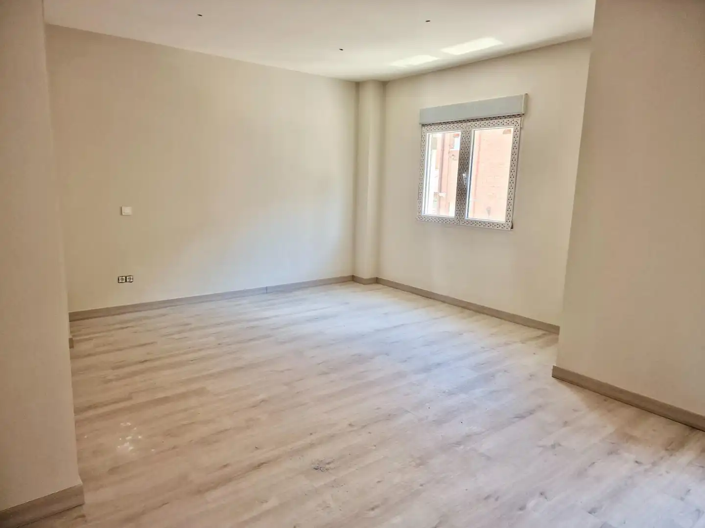 Piso en venta en Coslada con Aire acondicionado, Calefacción y Balcón