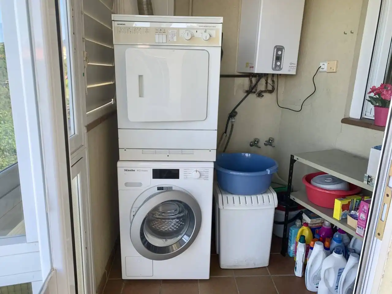 Balcony of Attic for sale in Terrassa  with Air Conditioner, Heating and Parquet flooring