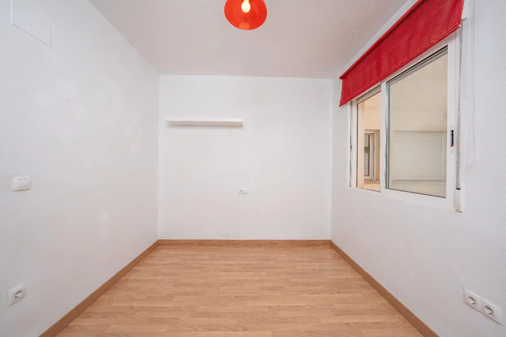 Bedroom of Flat for sale in Aspe  with Air Conditioner and Balcony