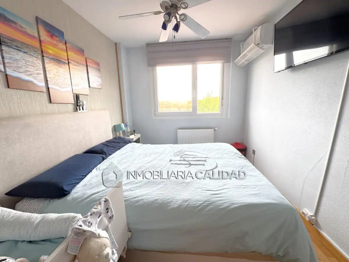 Habitación de Casa o chalet en venta en Cogollos con Calefacción y Trastero