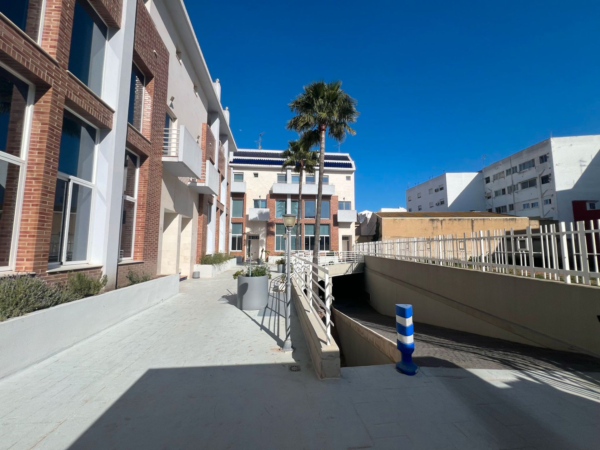 Casa adosada en venda a Carrer Arxiduc Carles, Aldaia