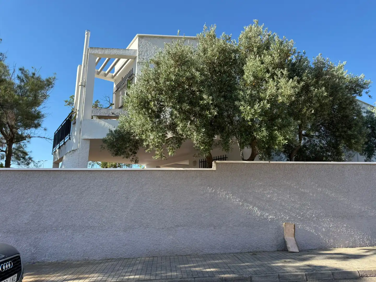 Vista exterior de Casa o xalet en venda en El Ejido amb Terrassa, Traster i Balcó