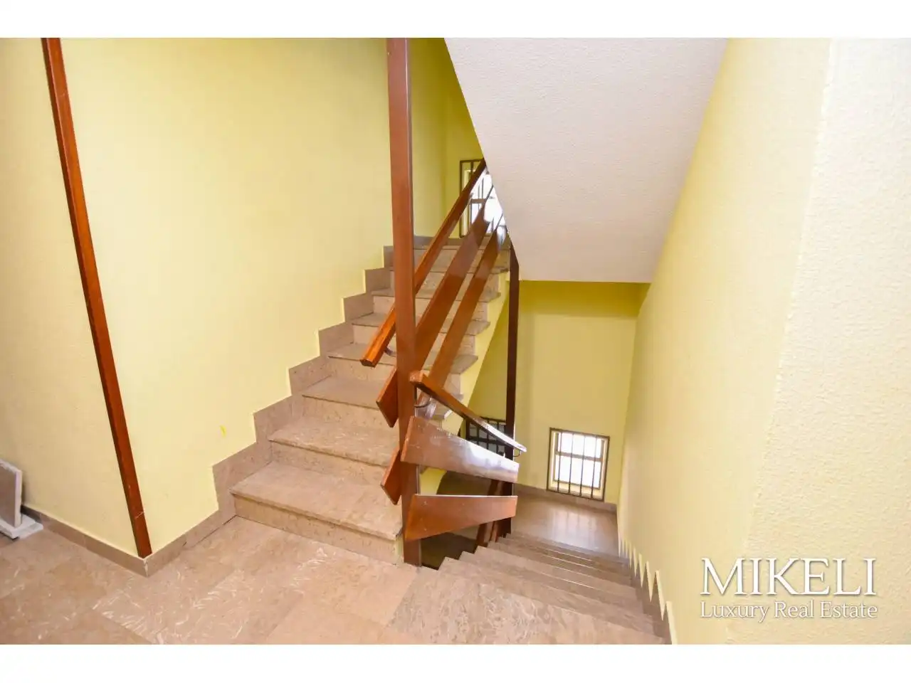 Flat for rent in Valdenoja