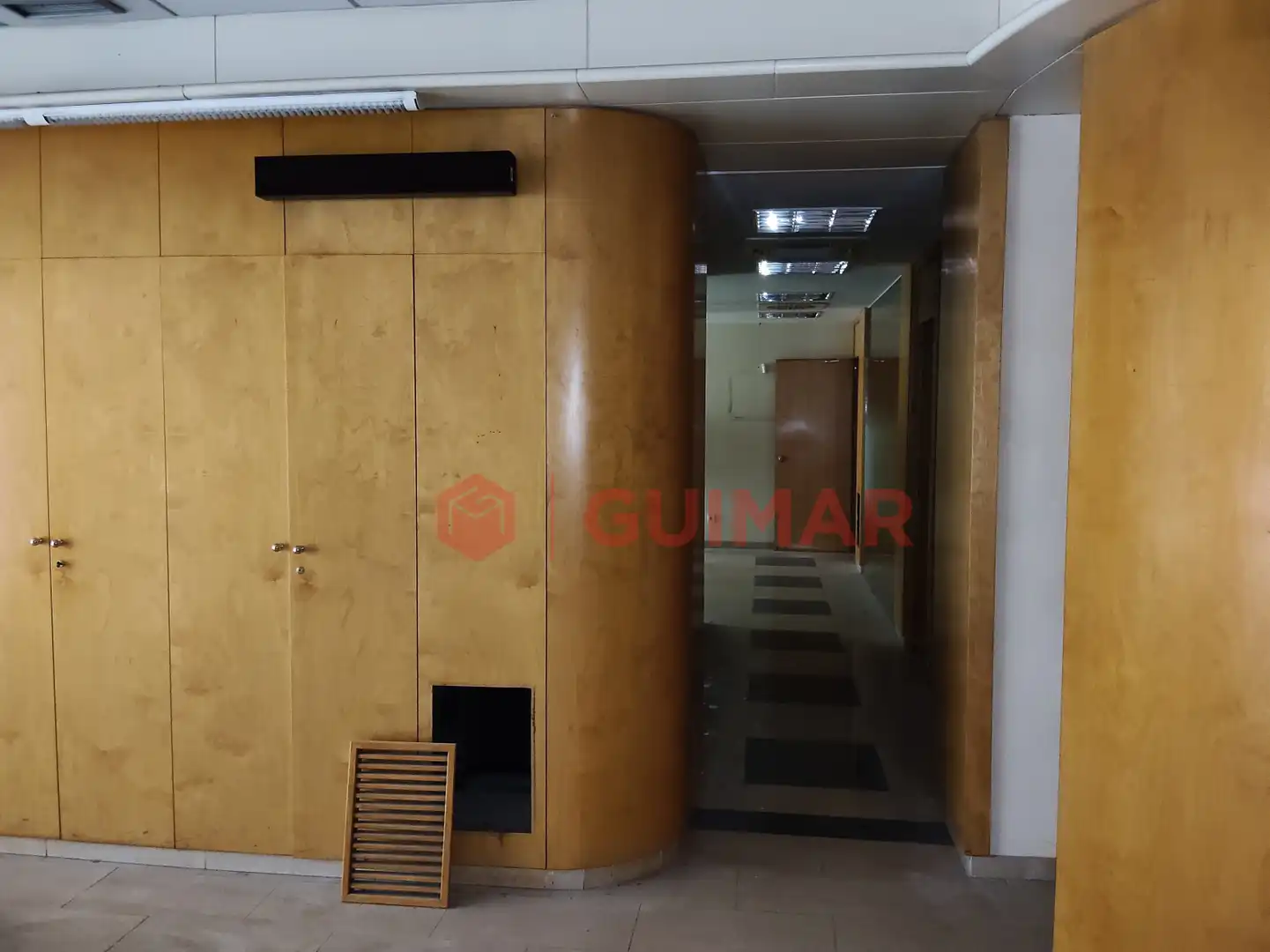 Geschaftsraum zur Miete in Carrer de Lleida, Sagnier - Plaça de Catalunya