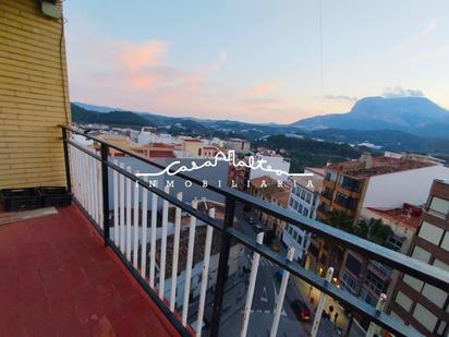 Vista exterior de Pis en venda en Callosa d'En Sarrià amb Terrassa