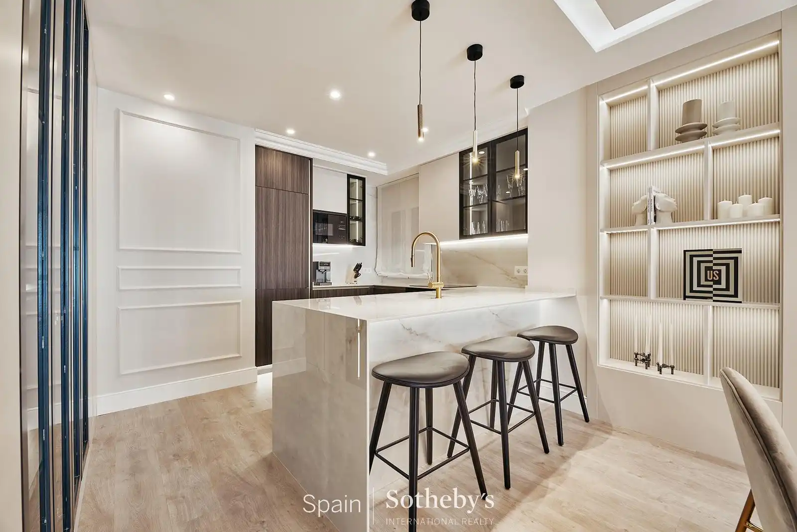 Cuina de Apartament en venda en Madrid amb Aire condicionat i Calefacció