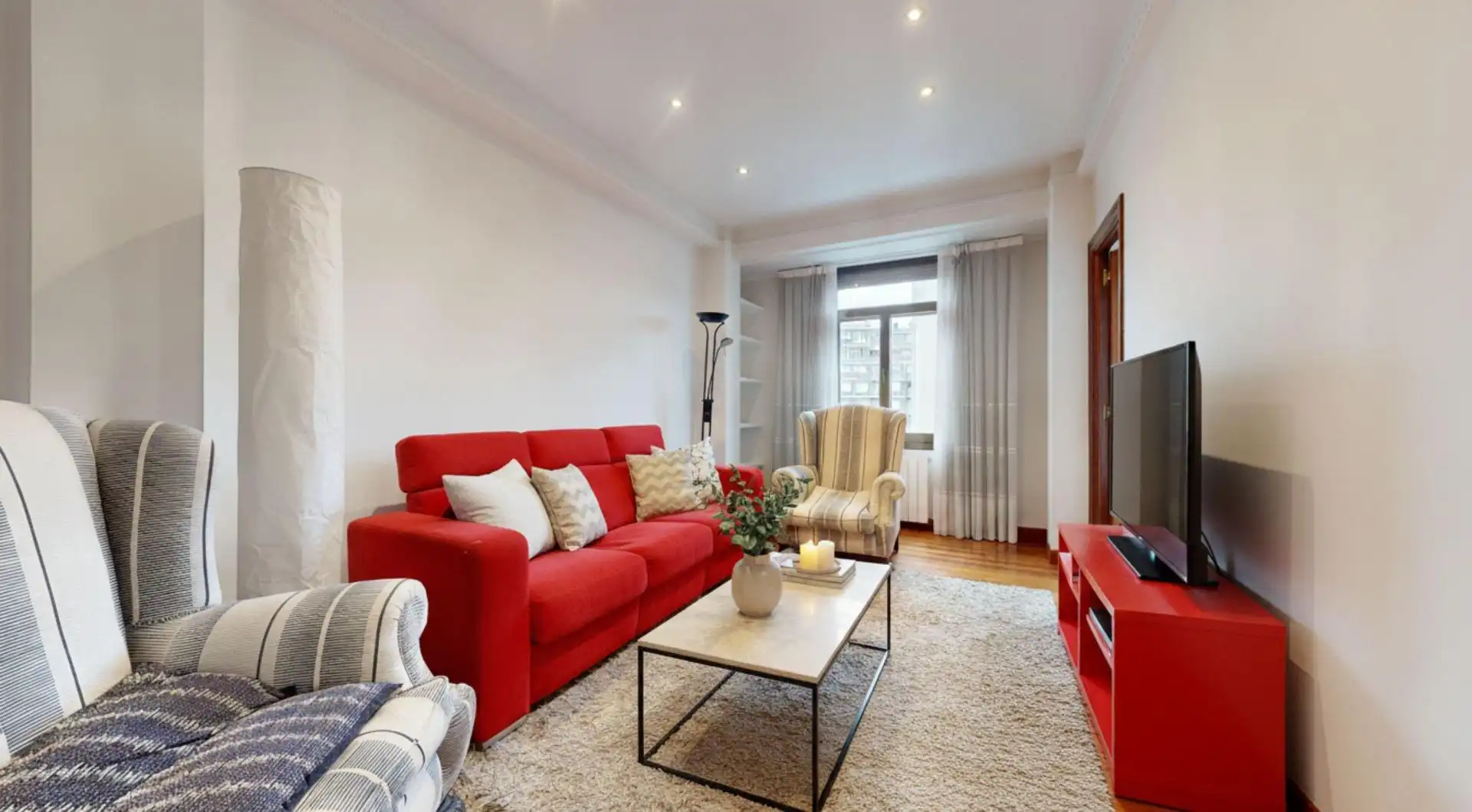 Living room of Flat for sale in Bilbao   with Heating