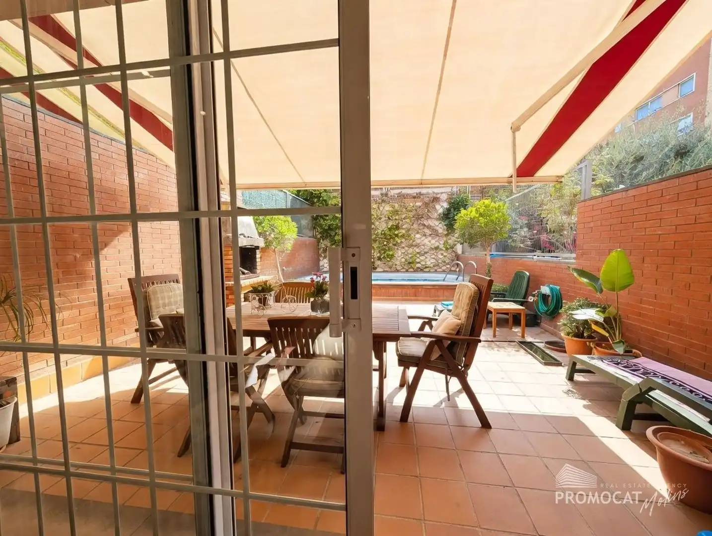 Reihenhaus mit Pool zum Verkauf in Clementina Arderiu, imagen 8