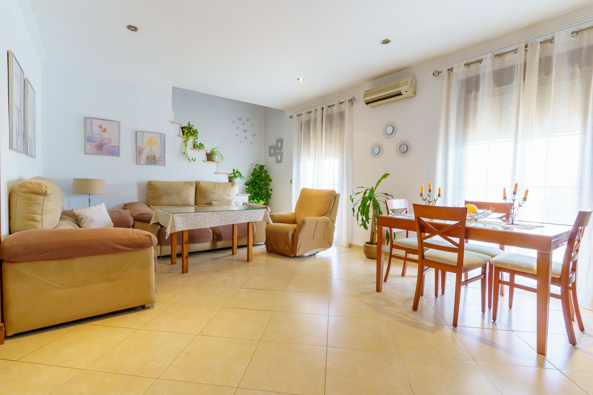 Sala d'estar de Dúplex en venda en Isla Cristina amb Aire condicionat, Terrassa i Forn