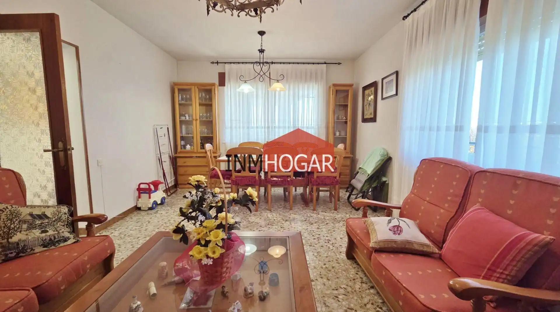 Sala de estar de Casa o chalet en venta en Fontiveros con Jardín privado y Amueblado