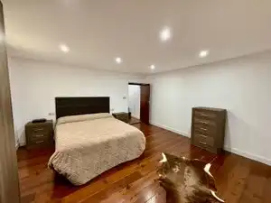 Habitación de Casa o chalet en venta en Arteixo con Calefacción, Parquet y Trastero