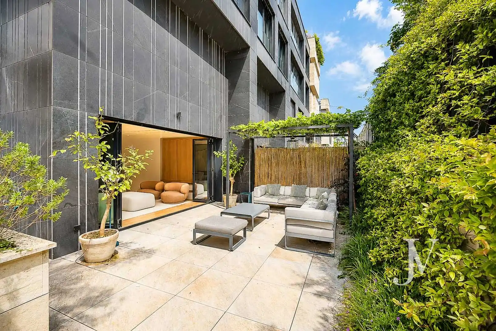 Terrace of Duplexes for sale in Madrid  with Air Conditioner, Heating and Private garden