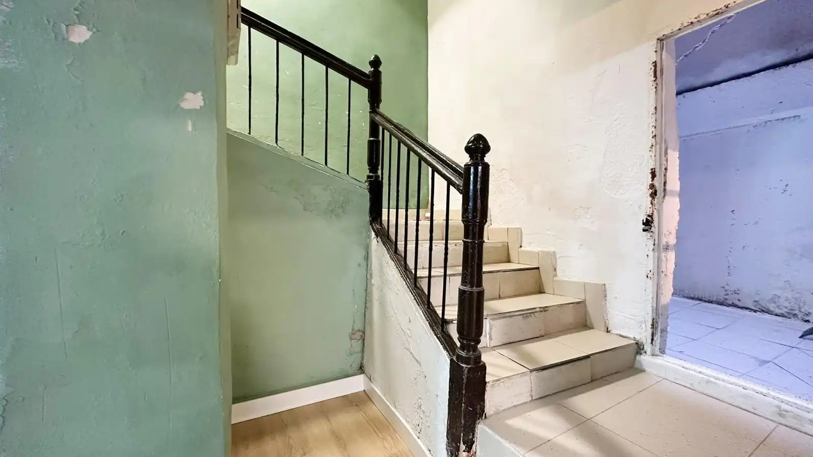 Local en venta en Calle del Coso, 108, Paseo Independencia