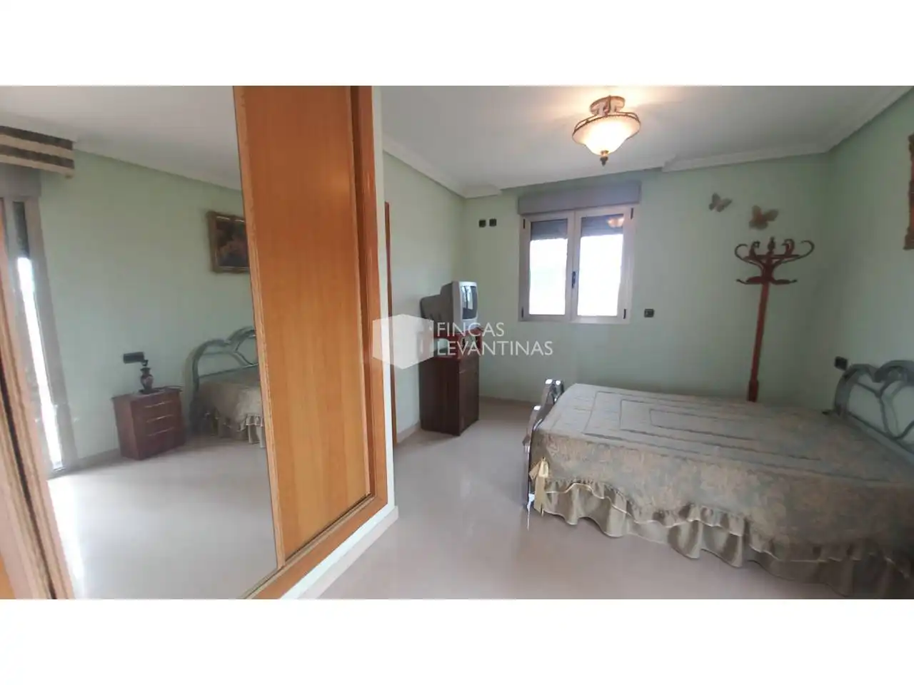 Dormitori de Casa o xalet en venda en San Vicente del Raspeig / Sant Vicent del Raspeig amb Aire condicionat, Jardí privat i Terrassa