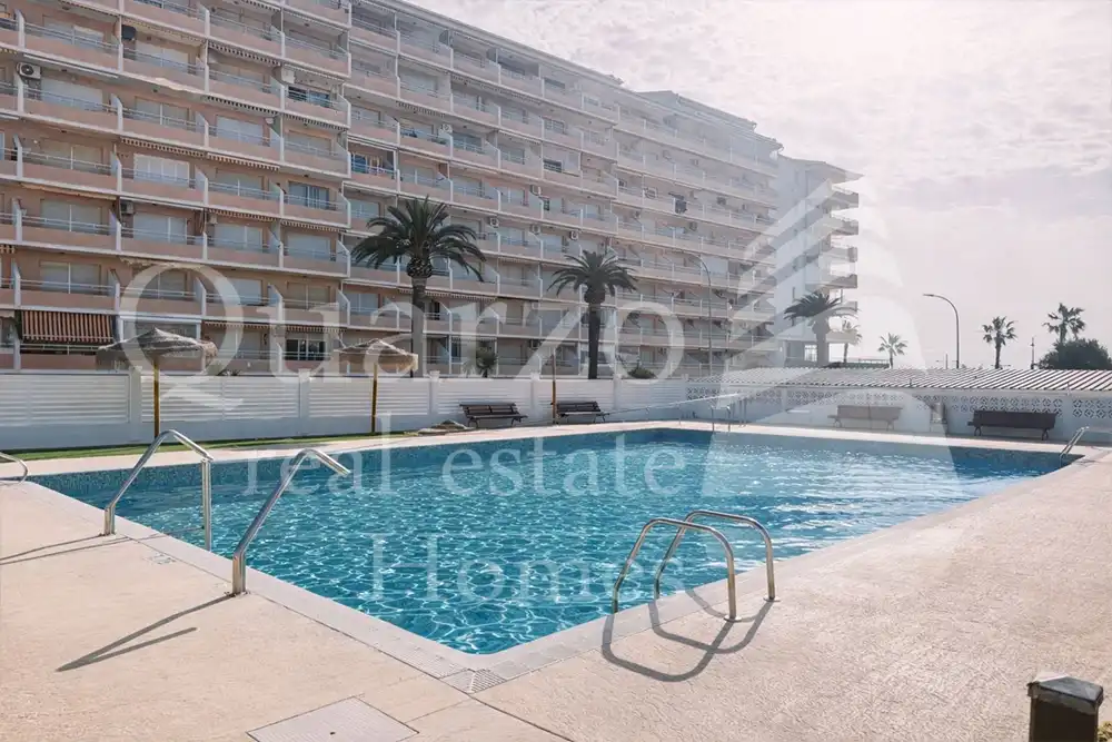 Piscina de Apartamento en venta en Peñíscola / Peníscola con Aire acondicionado, Calefacción y Amueblado
