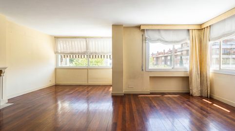Foto 3 de Piso en venta en General Mitre, Les Tres Torres, Barcelona Capital