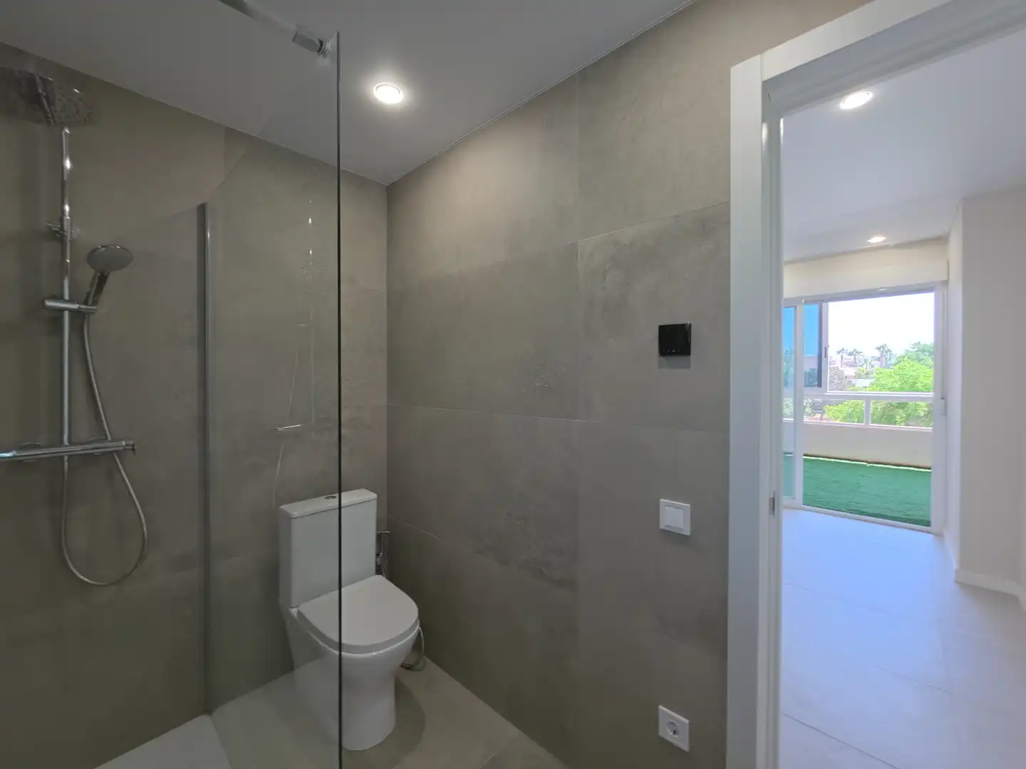 Piso con piscina en venta en Avenida Pintor Fernando Soria 12, imagen 20