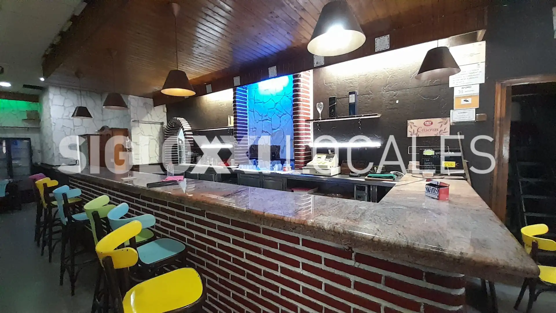 Local en traspaso en Barcelona con Aire acondicionado