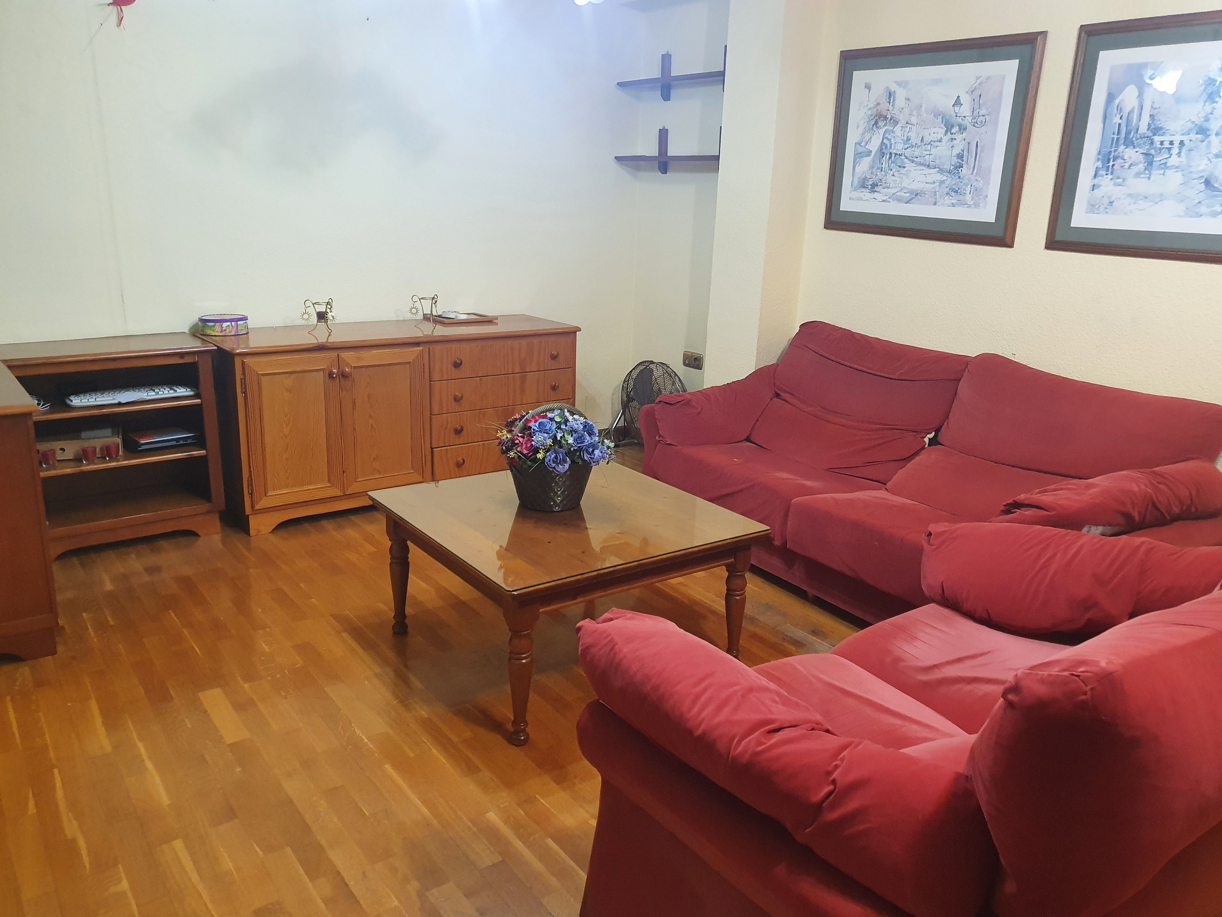 Flat to rent in Calle Cuenca, Ciudad Jardín - Tagarete - El Zapillo