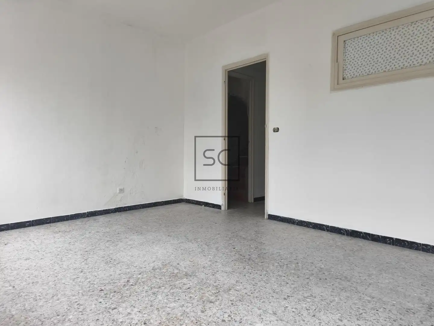Casa adosada en venda en Mugardos amb Terrassa