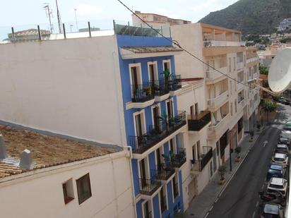 Vista exterior de Pis en venda en Calpe / Calp amb Terrassa i Balcó