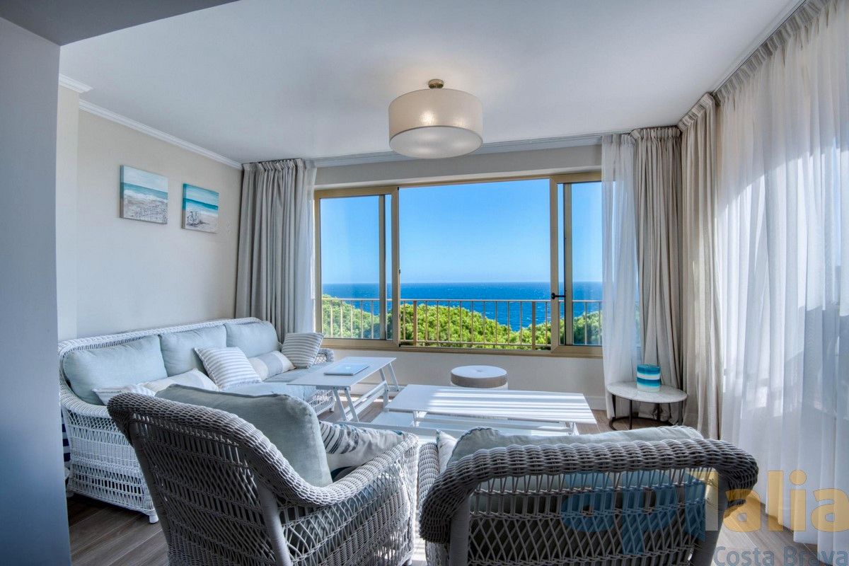 Dormitori de Apartament en venda en Sant Feliu de Guíxols amb Calefacció i Piscina comunitària