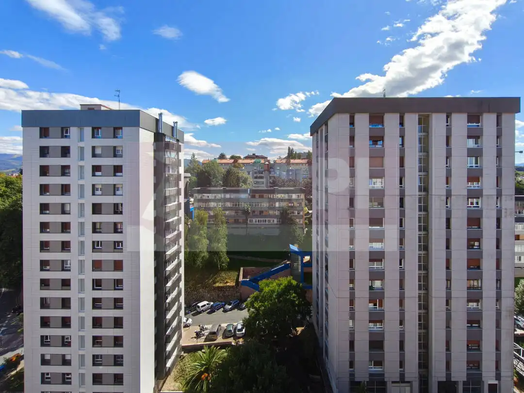 Flat with lift for sale in Sorgintzulo Kalea, imagen 44