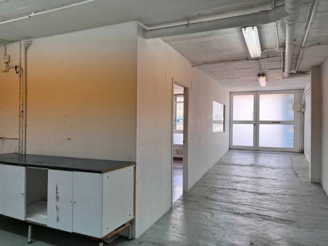 Local comercial en Alquiler en Fontajau - Sant Ponç