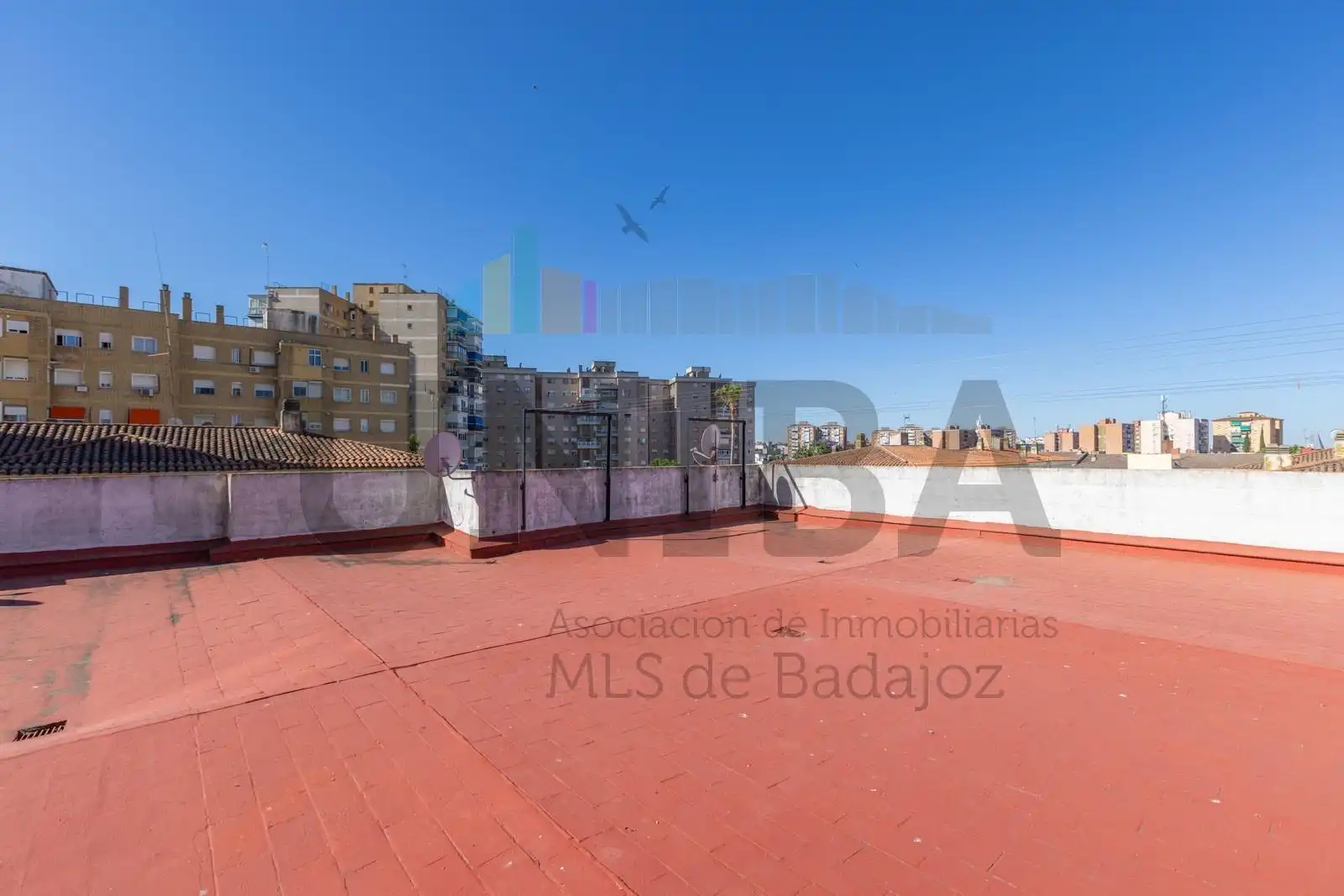 Terrasse von Wohnung zum Verkauf in Badajoz mit Klimaanlage, Privatgarten und Terrasse