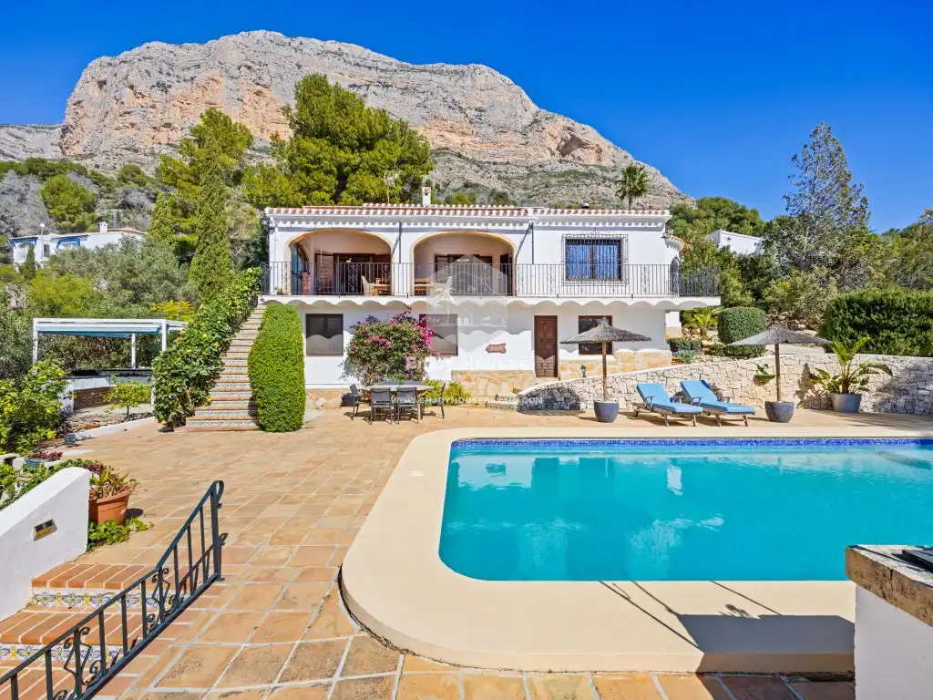 Casa o chalet en venta en Montgó - Ermita