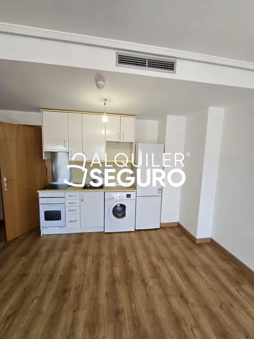 Wohnung zur Miete in CR M-213 ANCHUELO ( CL Portillo), Pozo de Guadalajara