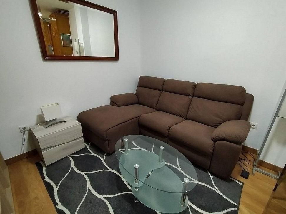 Sala d'estar de Pis de lloguer en Sant Boi de Llobregat amb Aire condicionat, Calefacció i Traster