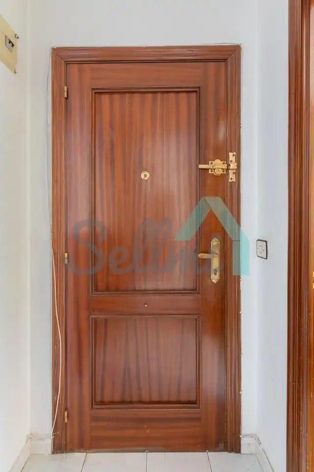 Wohnung zum Verkauf in Lena mit Heizung, Parkett und Terrasse