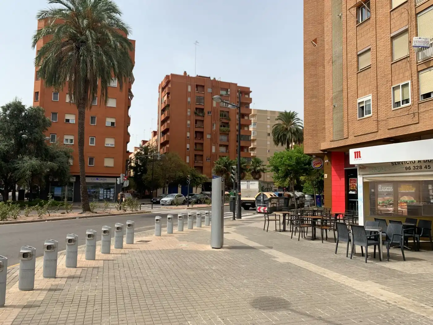 Vista exterior de Pis de lloguer en Valencia amb Jardí privat, Moblat i Balcó