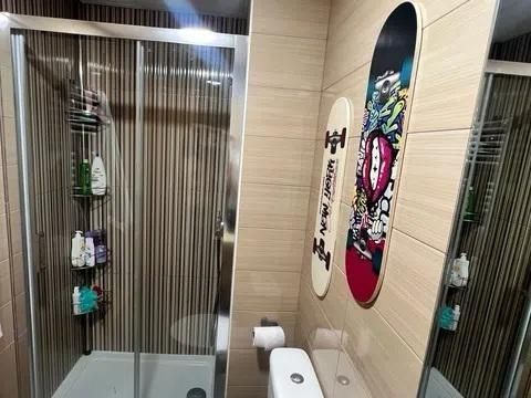 Baño de Piso en venta en Móstoles con Calefacción, Trastero y Piscina comunitaria