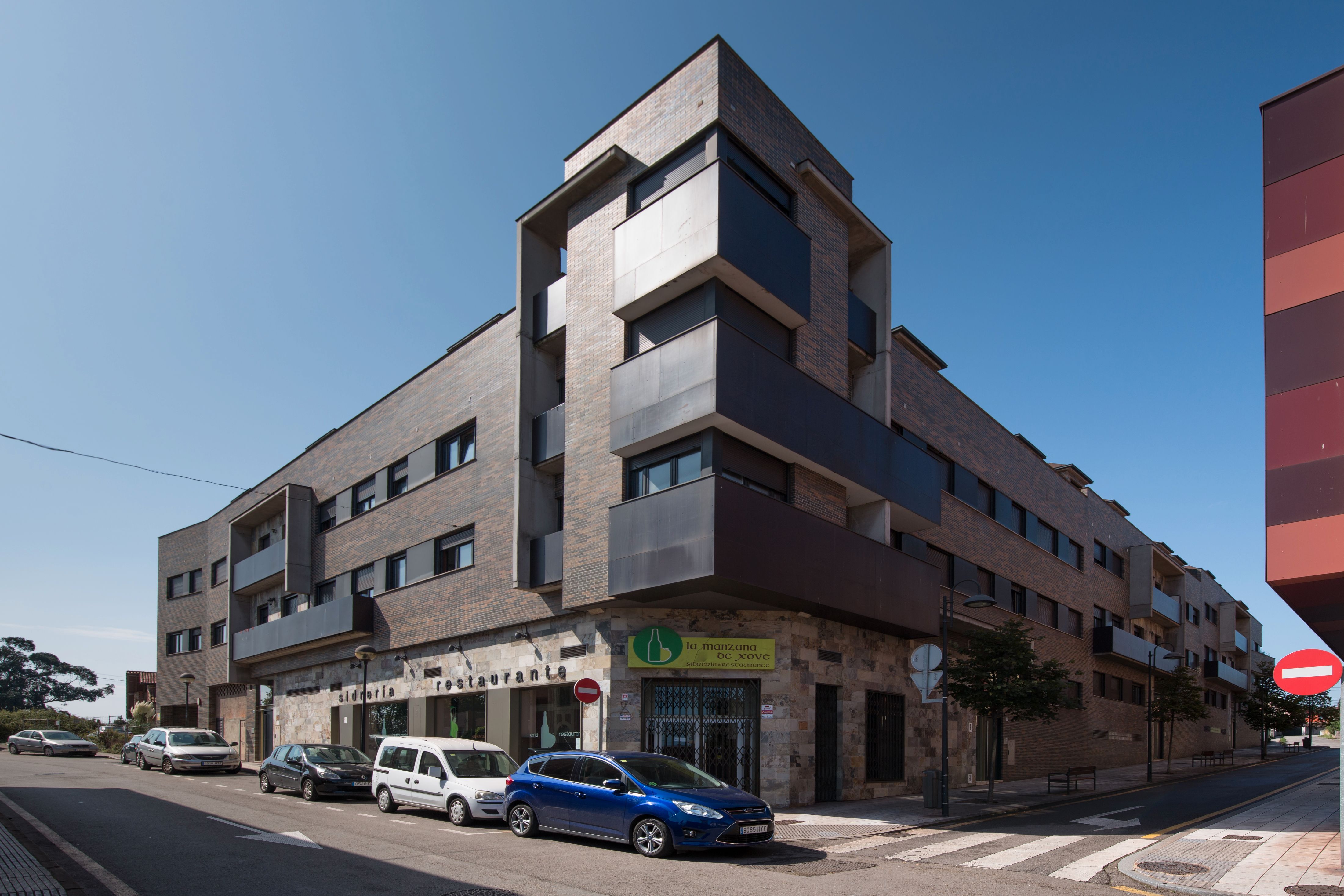 Exterior view of Flat for sale in Gijón   with Parquet flooring and Storage room