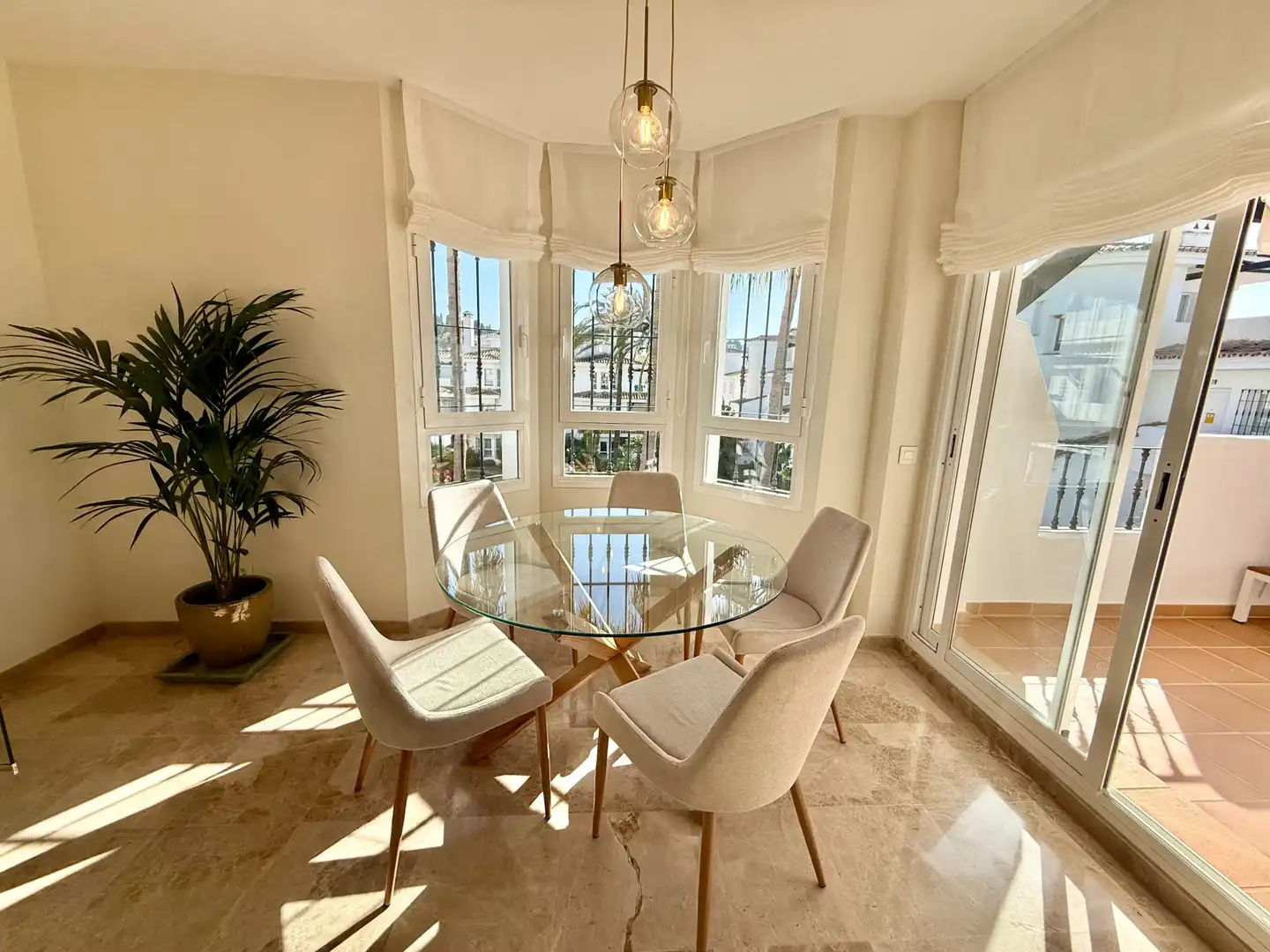 Penthouse mit Pool zur Miete in Nueva Andalucía, imagen 3