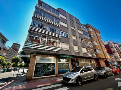 Vista exterior de Pis en venda en León Capital  amb Calefacció, Terrassa i Traster