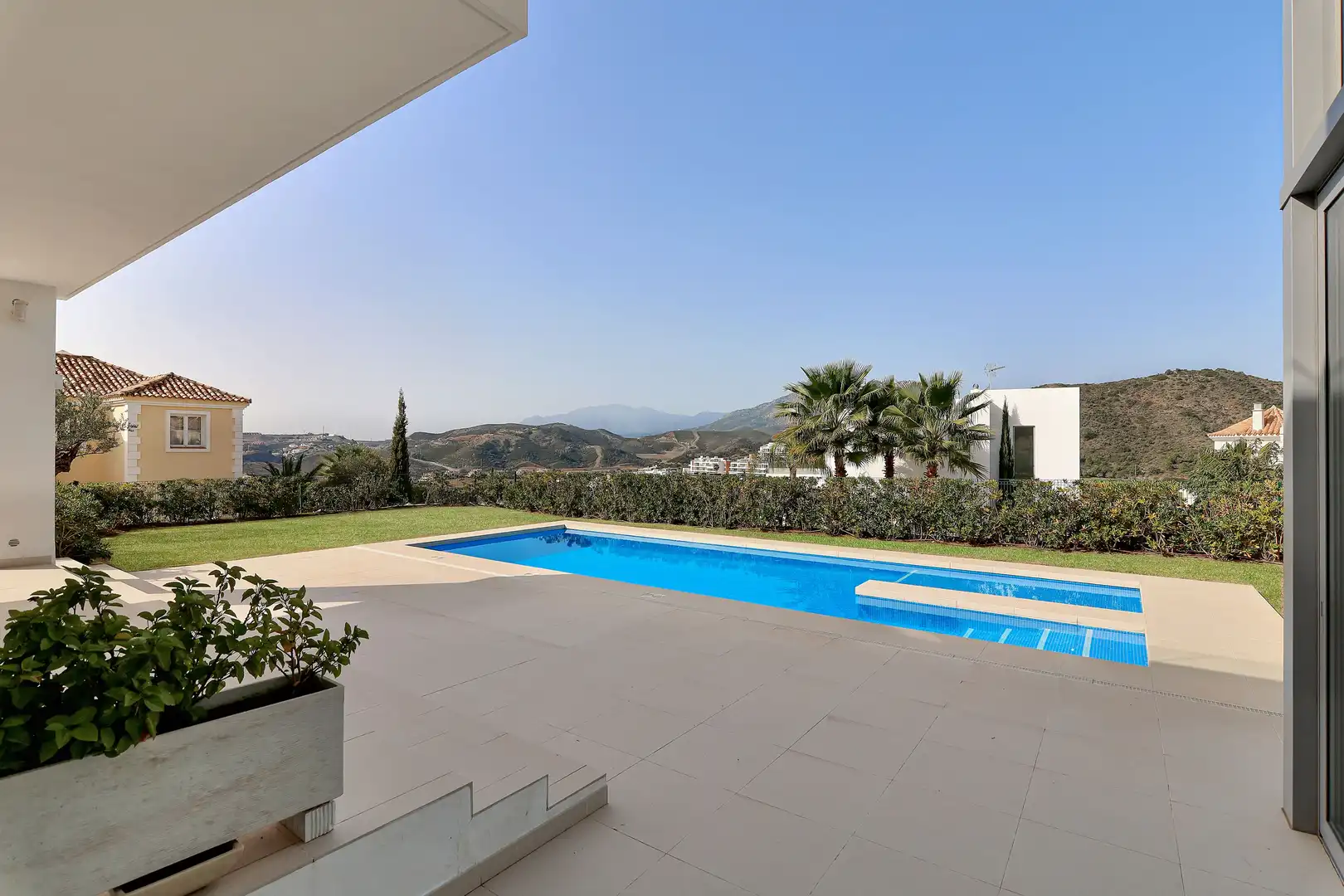 Chalet con terraza en venta en Los Arqueros  - Puerto del Almendro, imagen 4